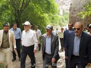 معاون رئیس جمهور از جاذبه های گردشگری الموت بازدید کرد