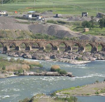 نماینده مردم خرم آباد و چگنی در مجلس: ۱۰۰ پل تاریخی لرستان قابلیت ثبت جهانی را دارند