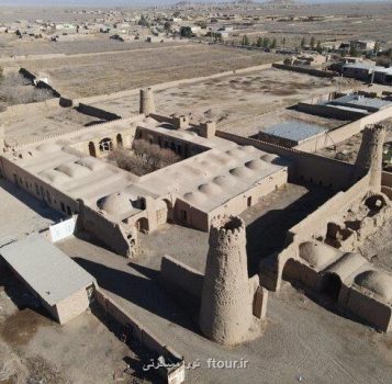 آغاز مرمت بنای تاریخی چهاربرجی یزدان آباد زرند