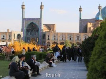 گزارش تور مسافرتی؛ جان گردشگری اصفهان باجریان زاینده رود