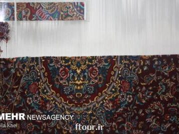 ۴ فرش دستباف به مساحت ۲ هزار متر مربع به امارات صادر شد