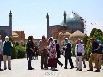 در سه ماهه اول سال ۱۴۰۱؛ ۷۱۵ هزار توریست خارجی به ایران آمدند