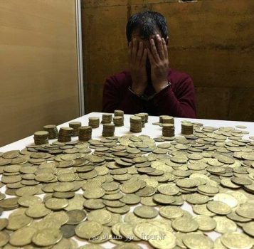 کشف سکه های تاریخی اصلی و جعلی در ورامین