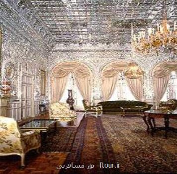 رئیس کاخ گلستان خبر داد مرمت و آماده سازی آیینه های تالار برلیان تا روز مشروطه