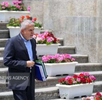 سهم ایران از ۱۶۰ میلیون توریست چینی فقط ۱۰۰ هزار نفر است به علاوه فیلم