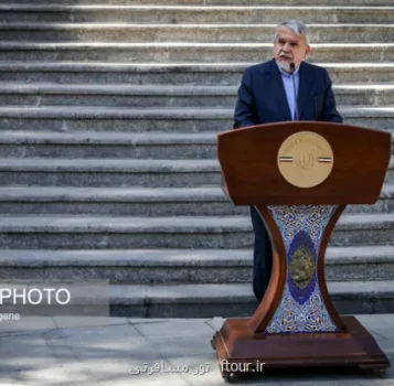 در حاشیه جلسه دولت صالحی امیری: مناطق آزاد می توانند رقیب سفر به کشورهای همسایه باشد