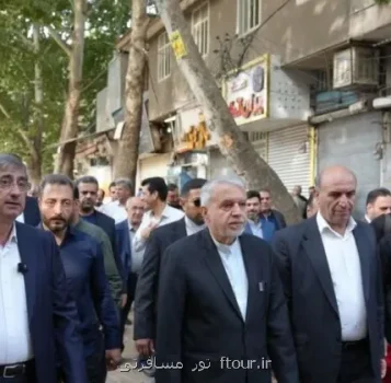بازدید وزیر میراث فرهنگی از طرح های در دست اجرای فلک الافلاک خرم آباد