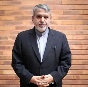 نمایشگاه زنگ آخر در نجف افتتاح شد